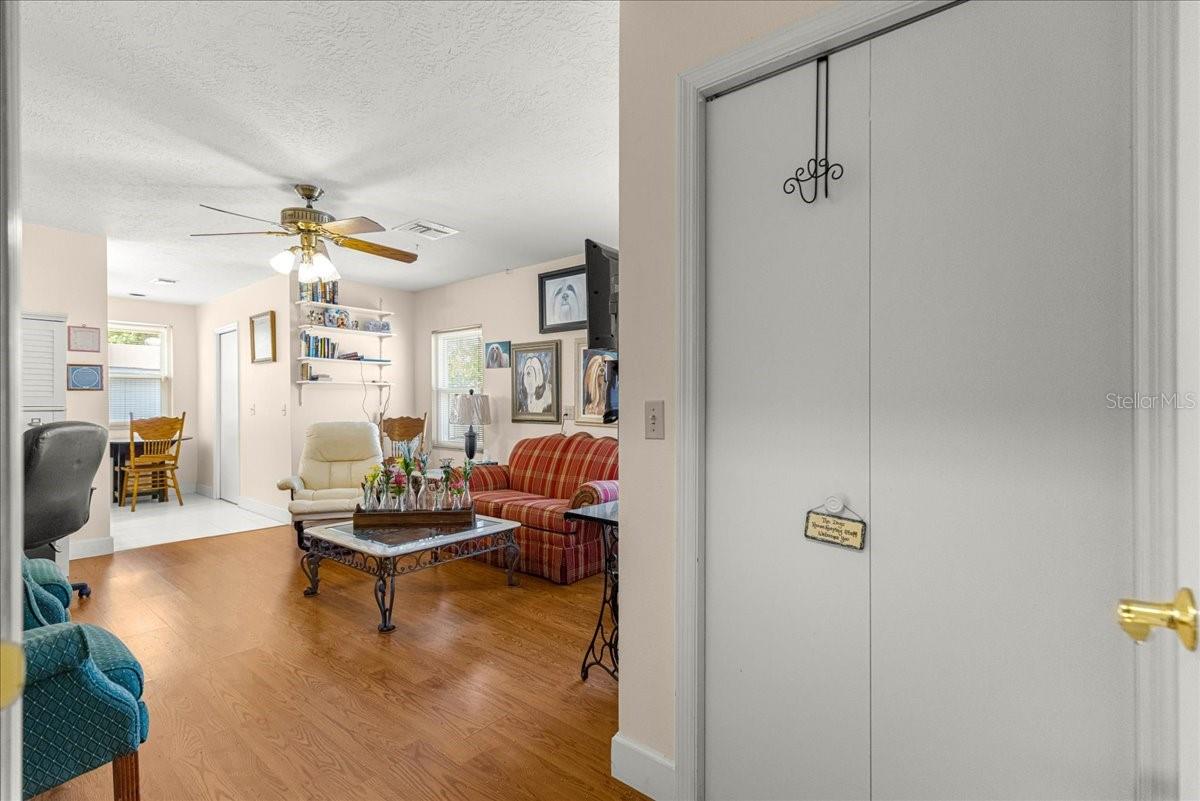 PINE WOOD ESTATE - Residential