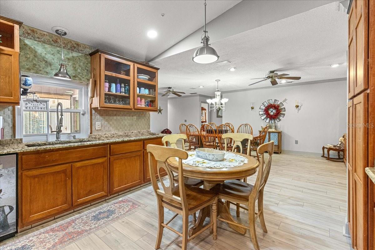 PINE WOOD ESTATE - Residential