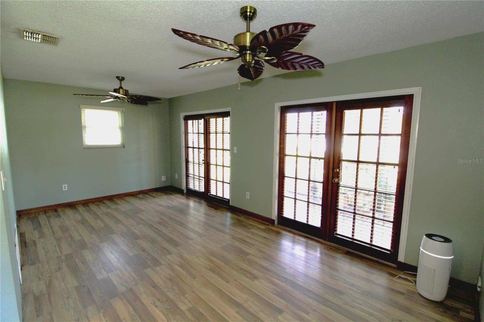 ISLE OF PINES THIRD ADD - Residential