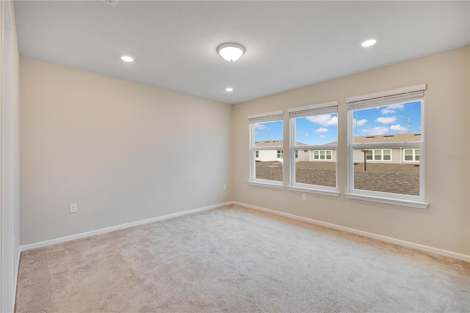 ISLES OF LAKE NONA - Residential