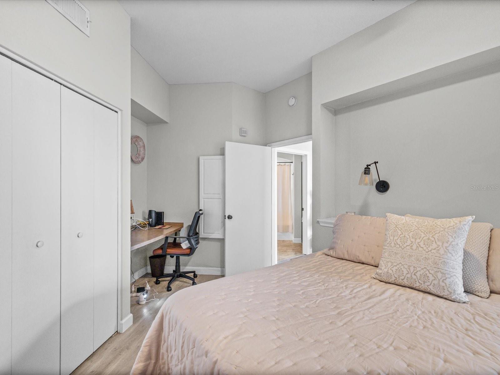 MADISON AT ST PETE II - Residential Lease