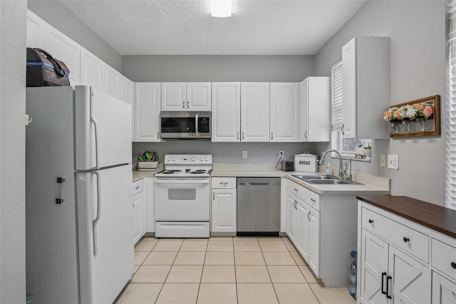 LAKE BERNADETTE PRCL 12 - Residential