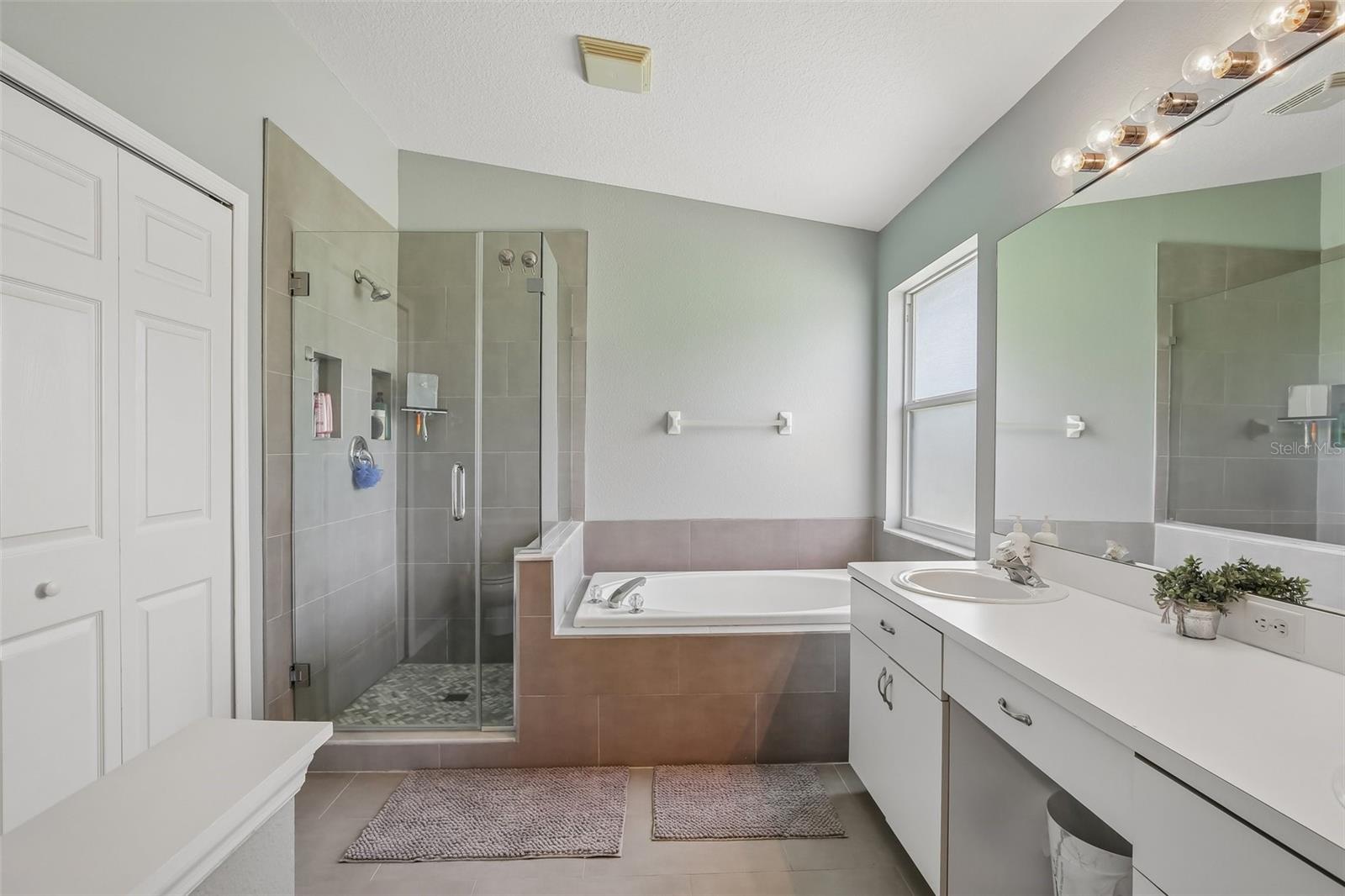 LAKE BERNADETTE PRCL 12 - Residential
