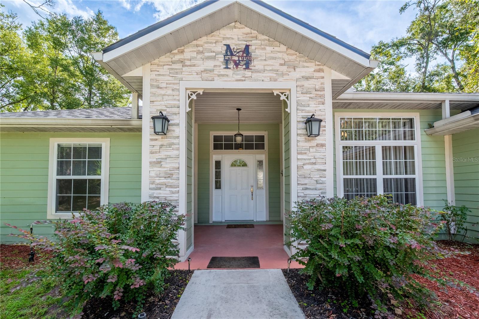 Beautifully maintained 3-bedroom, 2-bathroom home located in the desirable Fort White Station subdivision. Built in 2005, this residence features an open floor plan, ideal for both everyday living and entertaining. Recent upgrades include a new roof and new central heating and air system, providing comfort and peace of mind. Situated on a quiet cul-de-sac, the property offers a fenced backyard with a pool and hot tub, creating the perfect outdoor retreat. The kitchen is appointed with granite countertops and custom cabinetry. The primary suite includes a spacious ensuite bathroom with double vanities. This home combines style, functionality, and location—ready for its next owner.