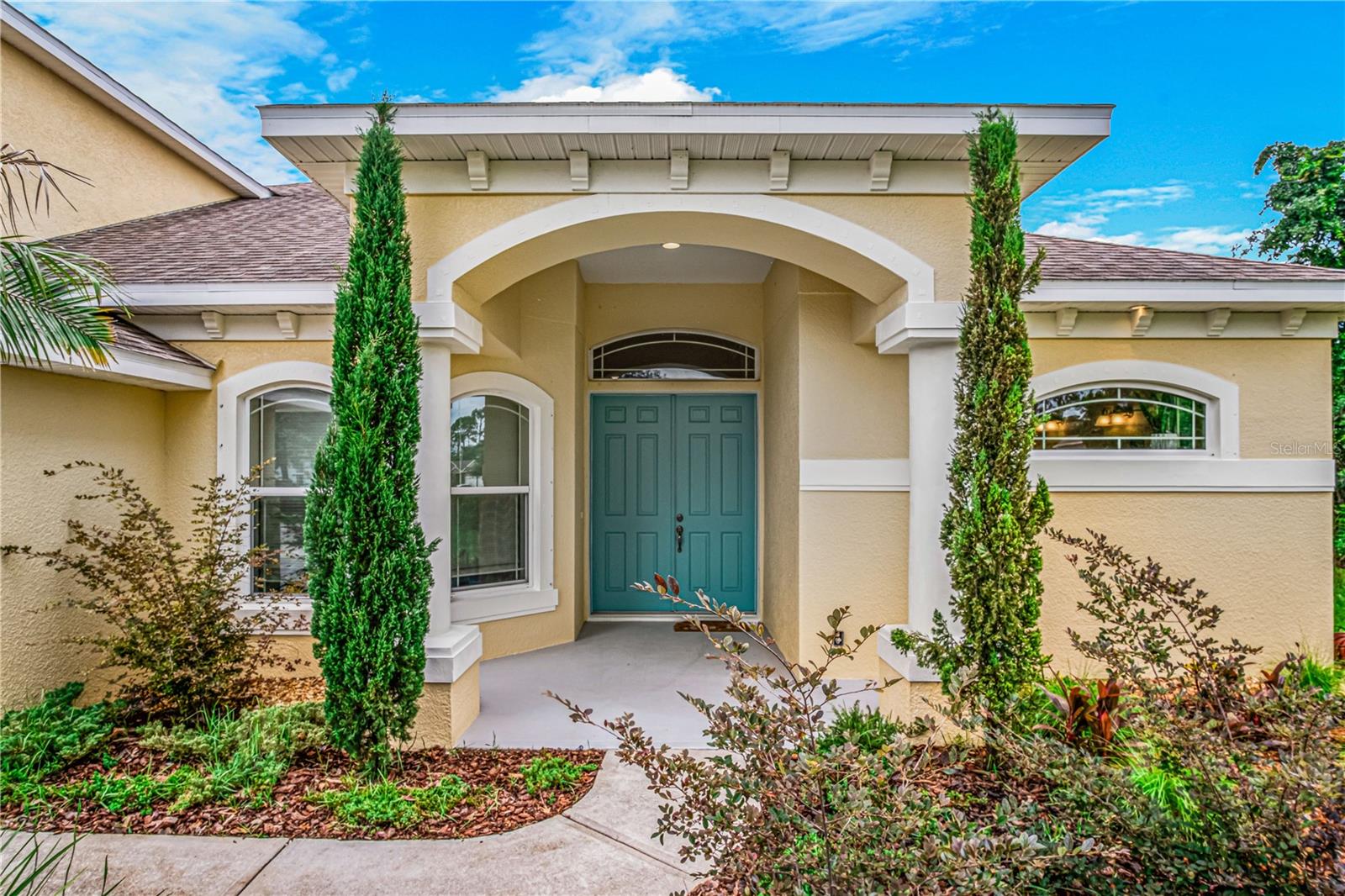 SERENO POINTE - Residential