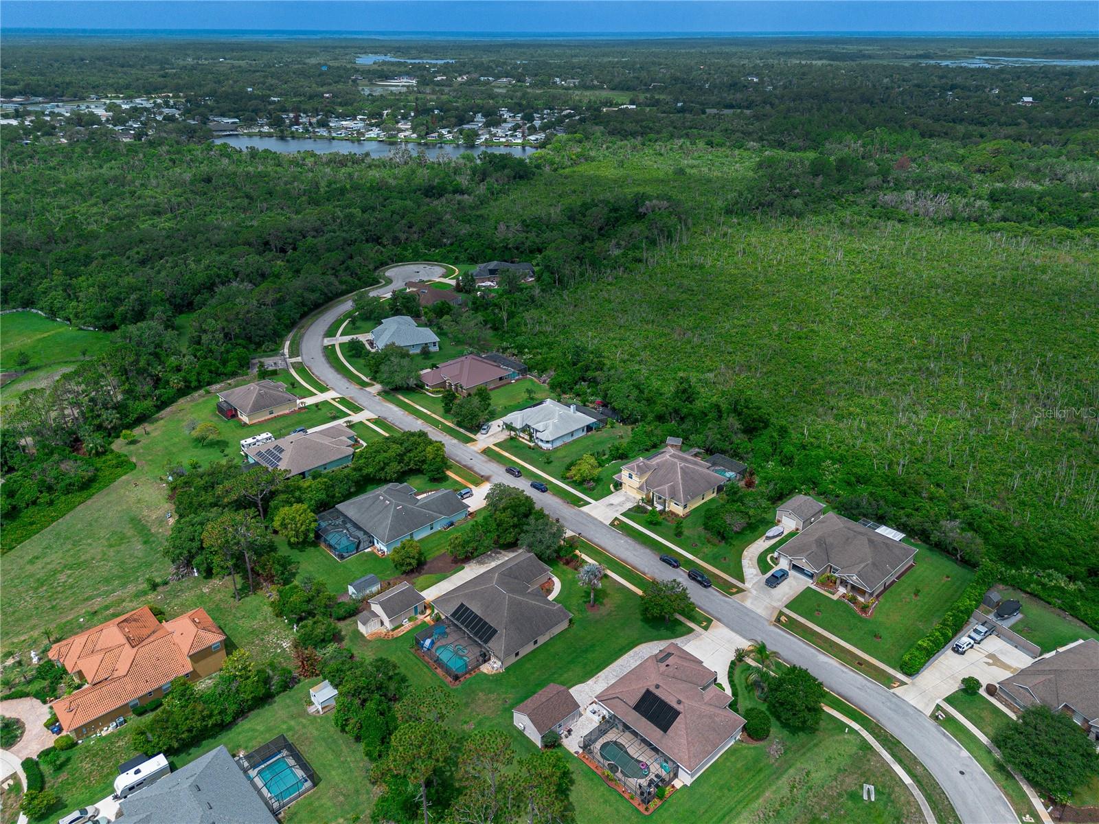 SERENO POINTE - Residential