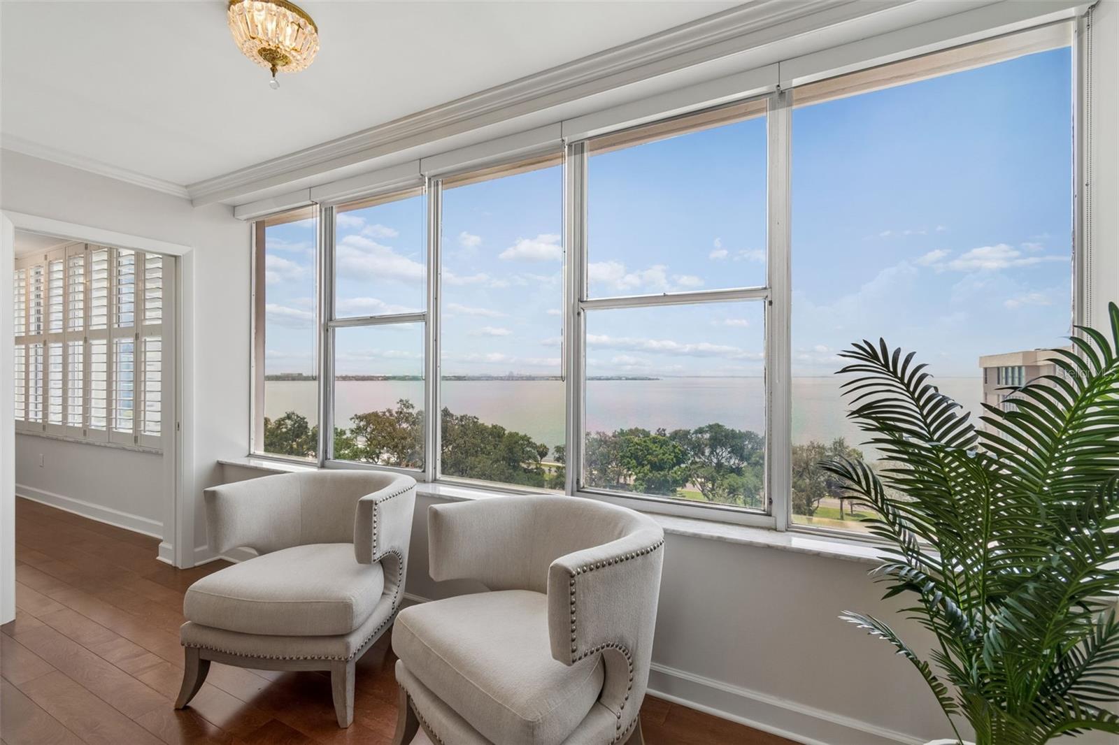 HOWELL PARK - Residential