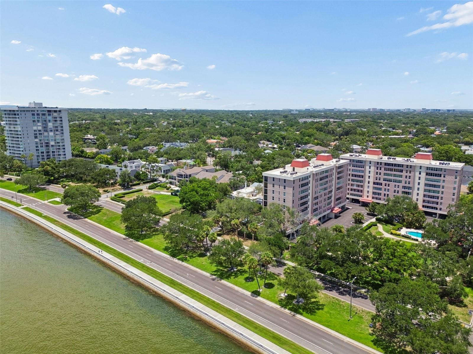 HOWELL PARK - Residential