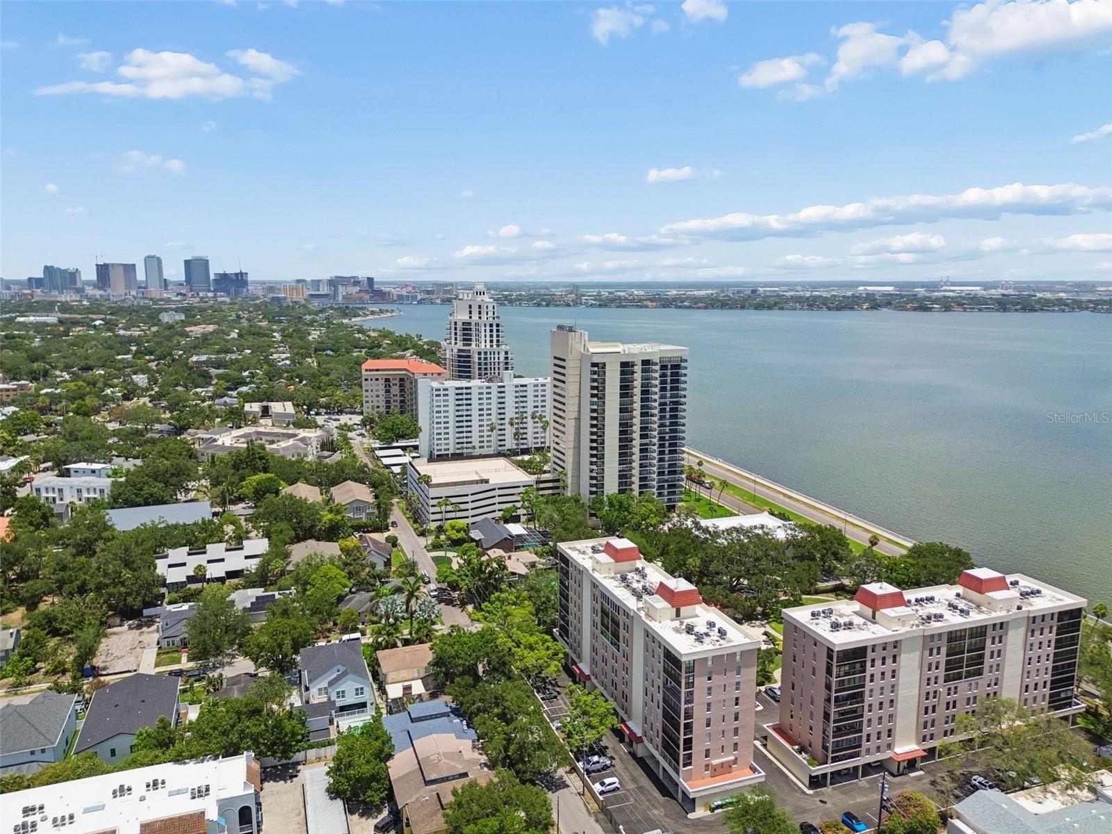 HOWELL PARK - Residential