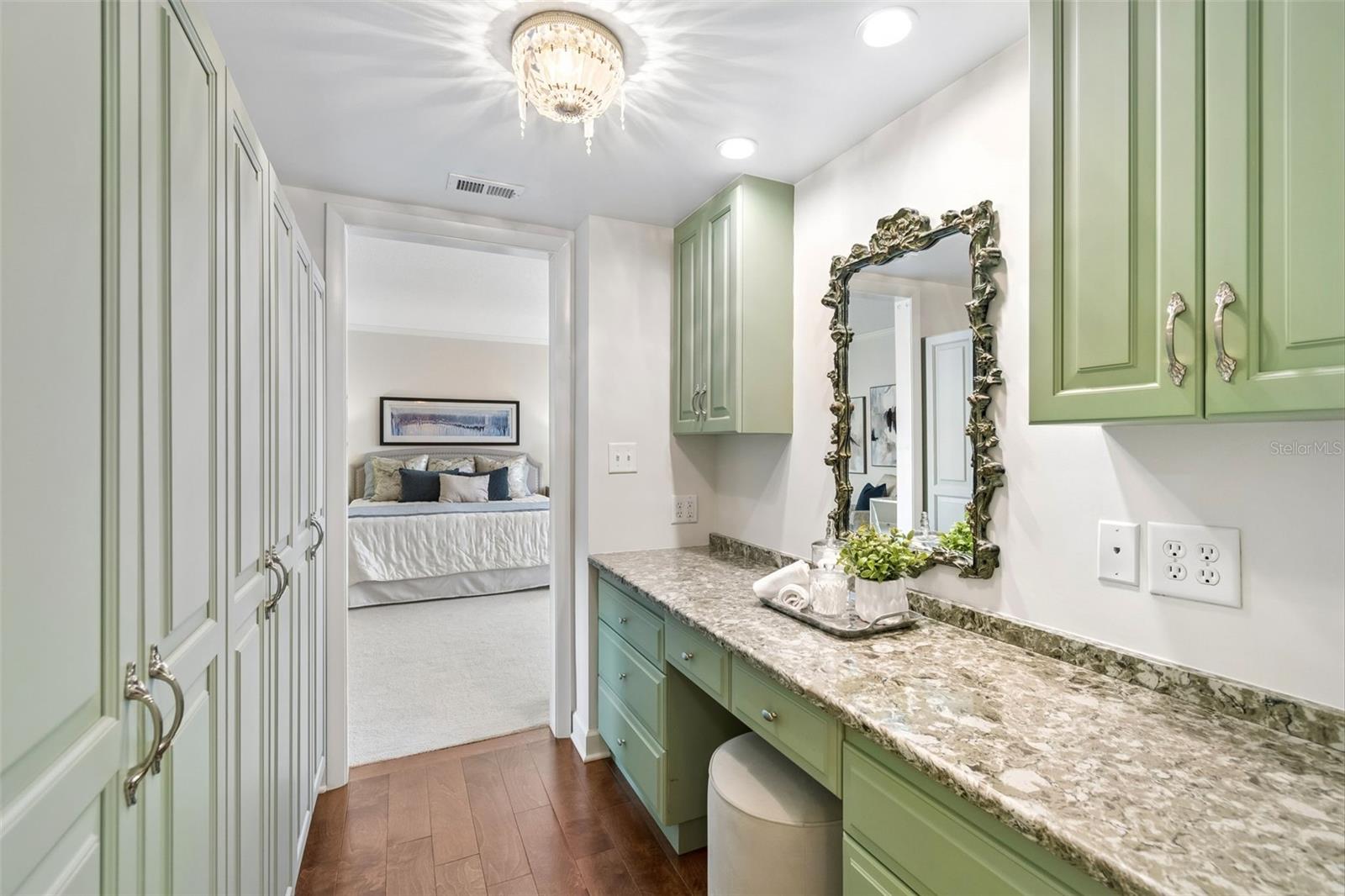 HOWELL PARK - Residential