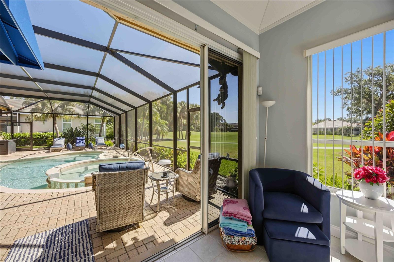 VENICE GOLF & COUNTRY CLUB - Residential