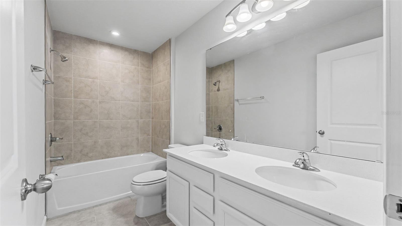 EDEN HILLS PH 2 - Residential