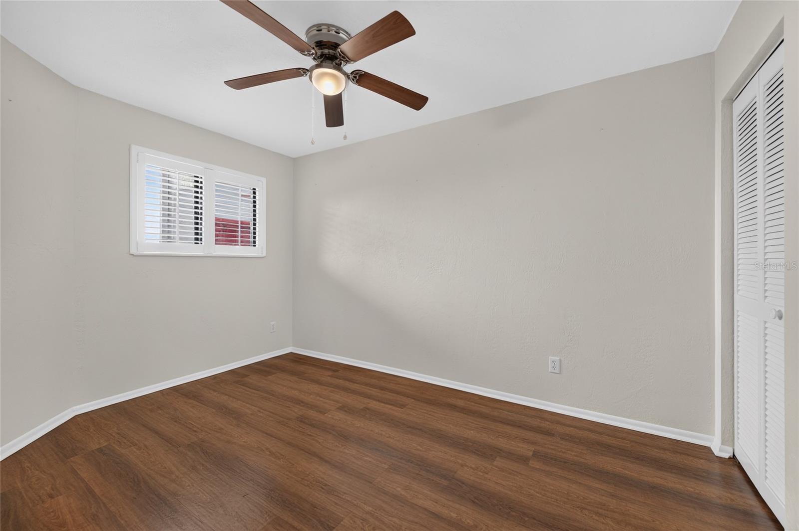 CLUB OCEANIA CONDO PH 01 & 02 - Residential