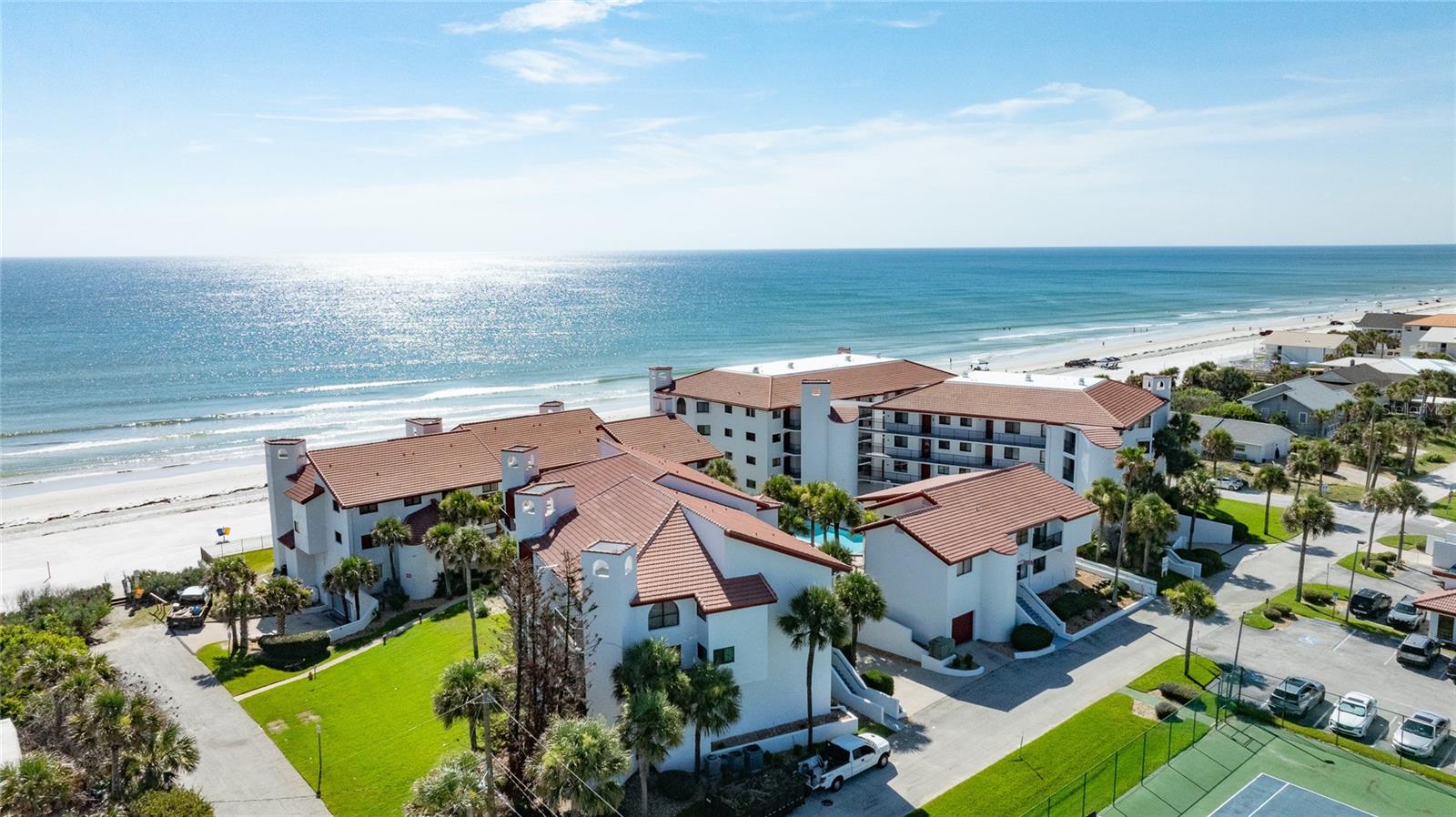 CLUB OCEANIA CONDO PH 01 & 02 - Residential