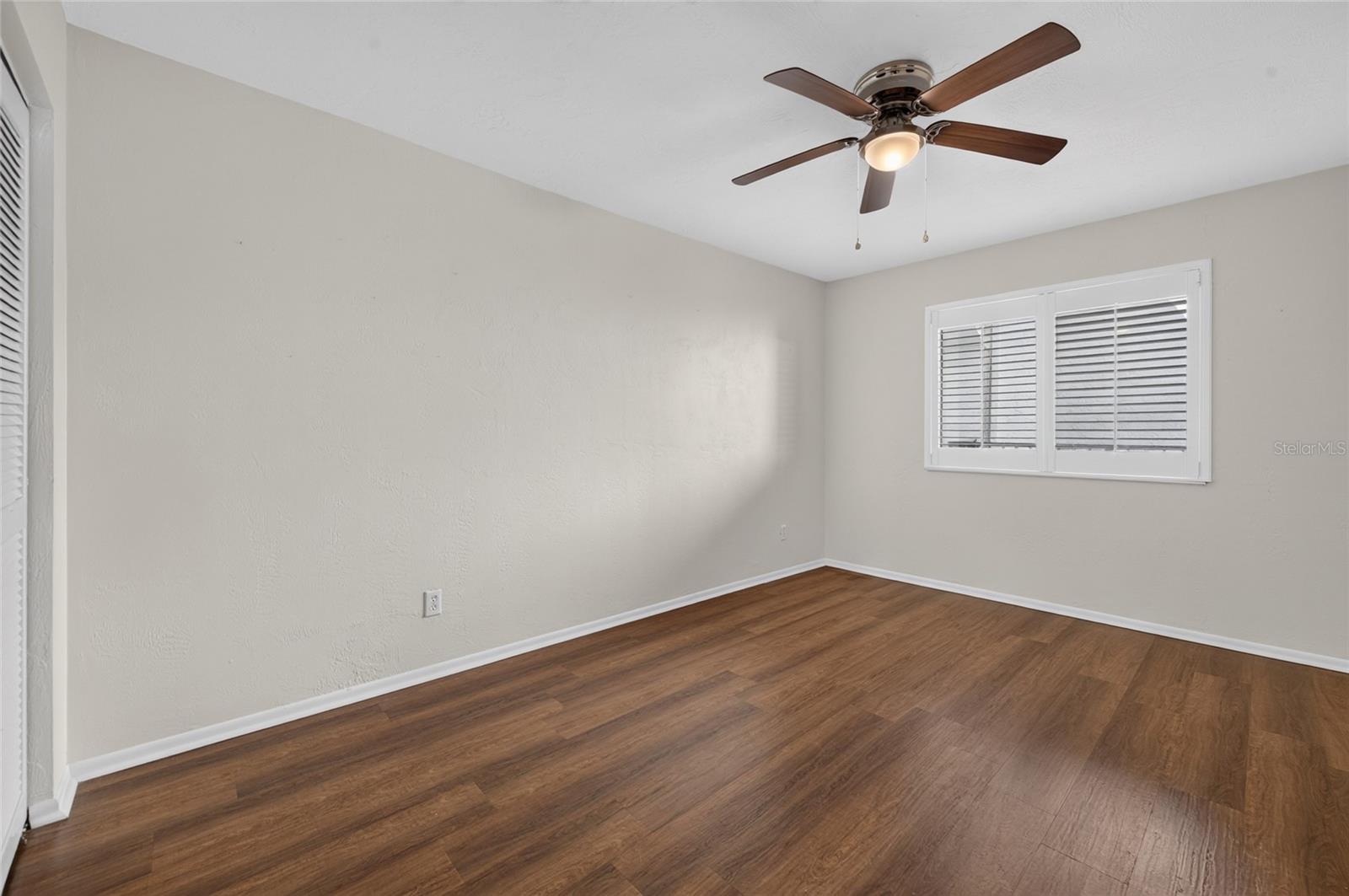 CLUB OCEANIA CONDO PH 01 & 02 - Residential