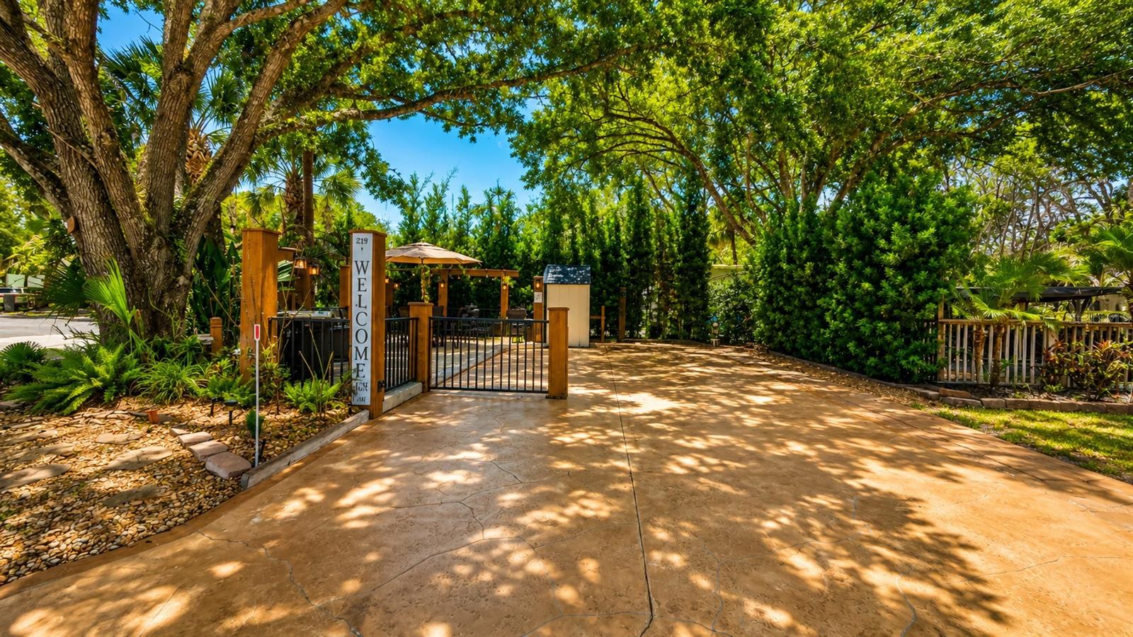 OUTDOOR RESORTS RIVER RANCH RV RESORT PH 02 - Land