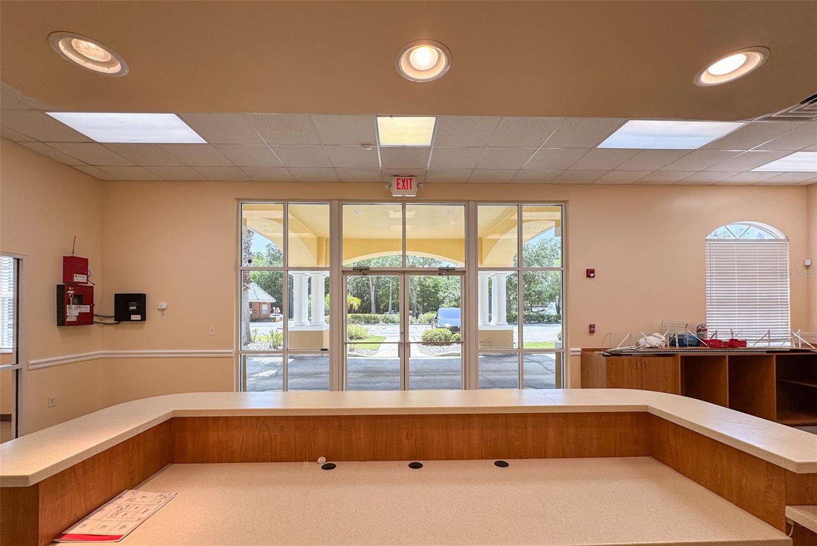 Lease: $19 psf + NNN

Total Size: 2,000 SF

Building B: 2,000 SF

Use: Professional Office

Parking: 30 Spaces

Construction Type: Concrete Block

Year Built: 2003