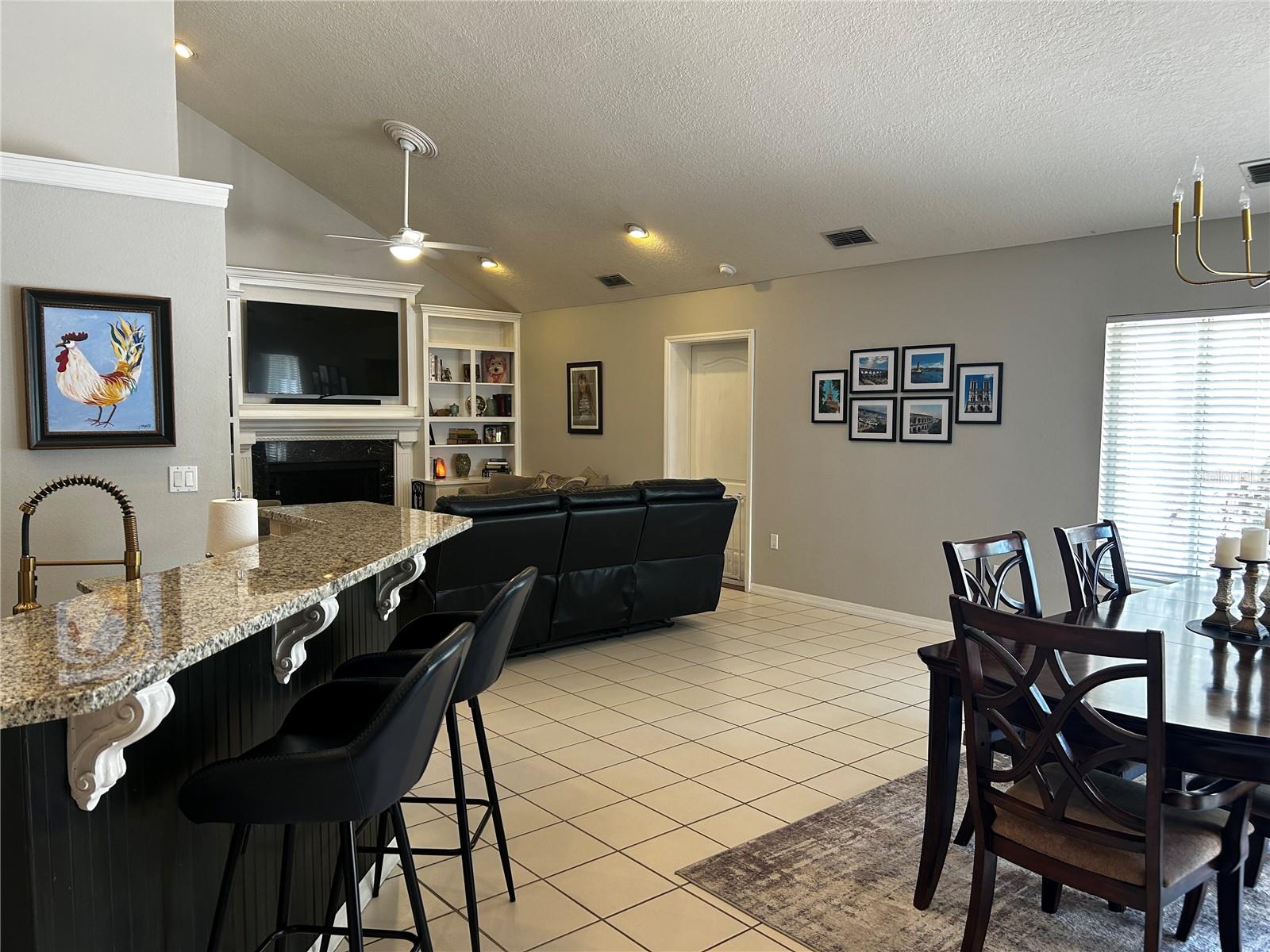 HAMILTON PLACE - Residential