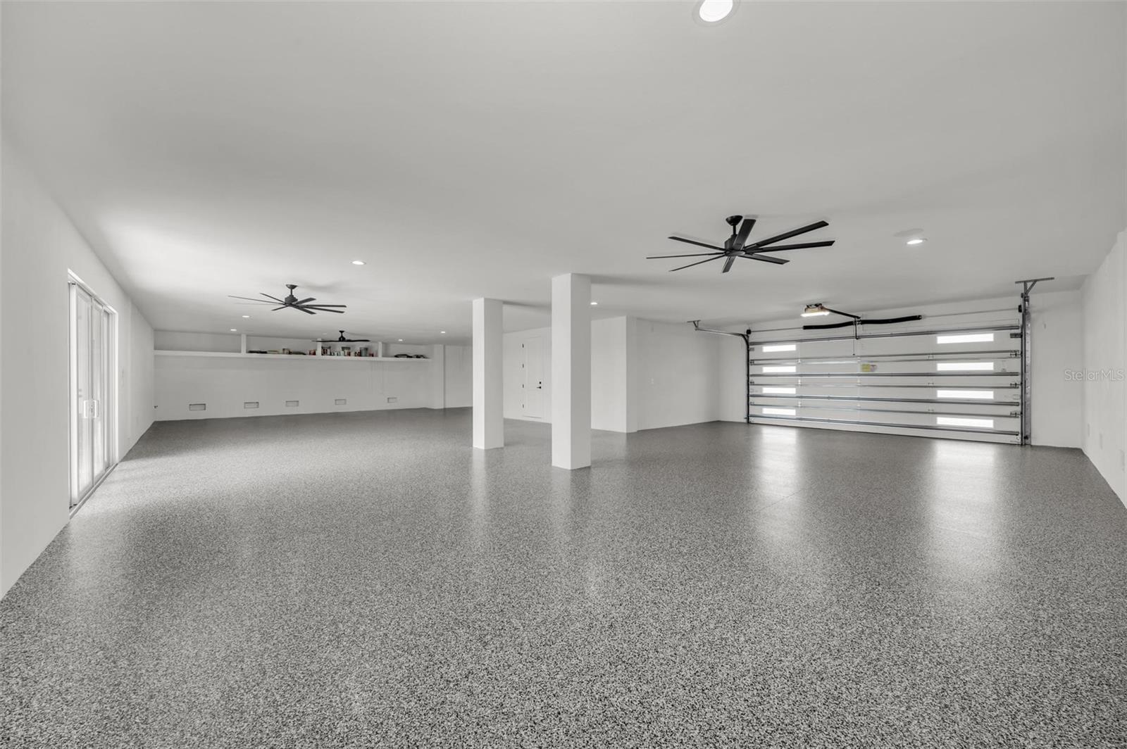 LEGENDS BAY - Residential