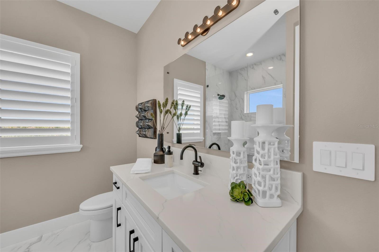 LEGENDS BAY - Residential