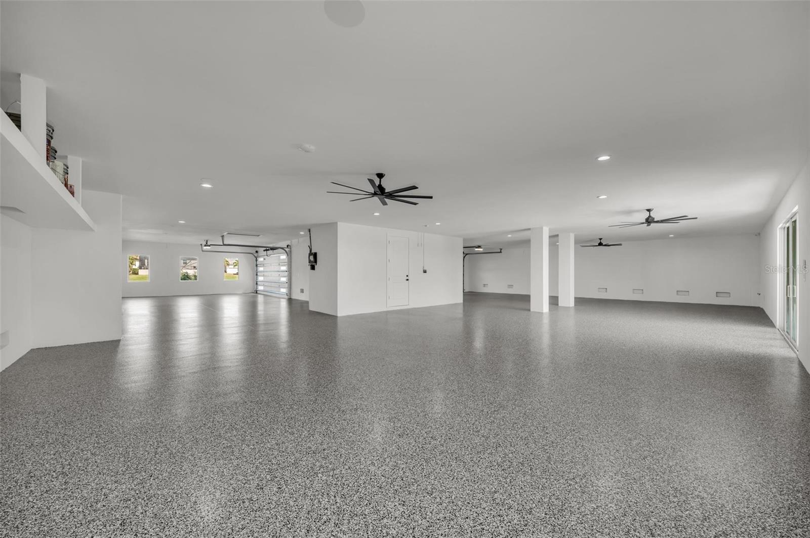 LEGENDS BAY - Residential
