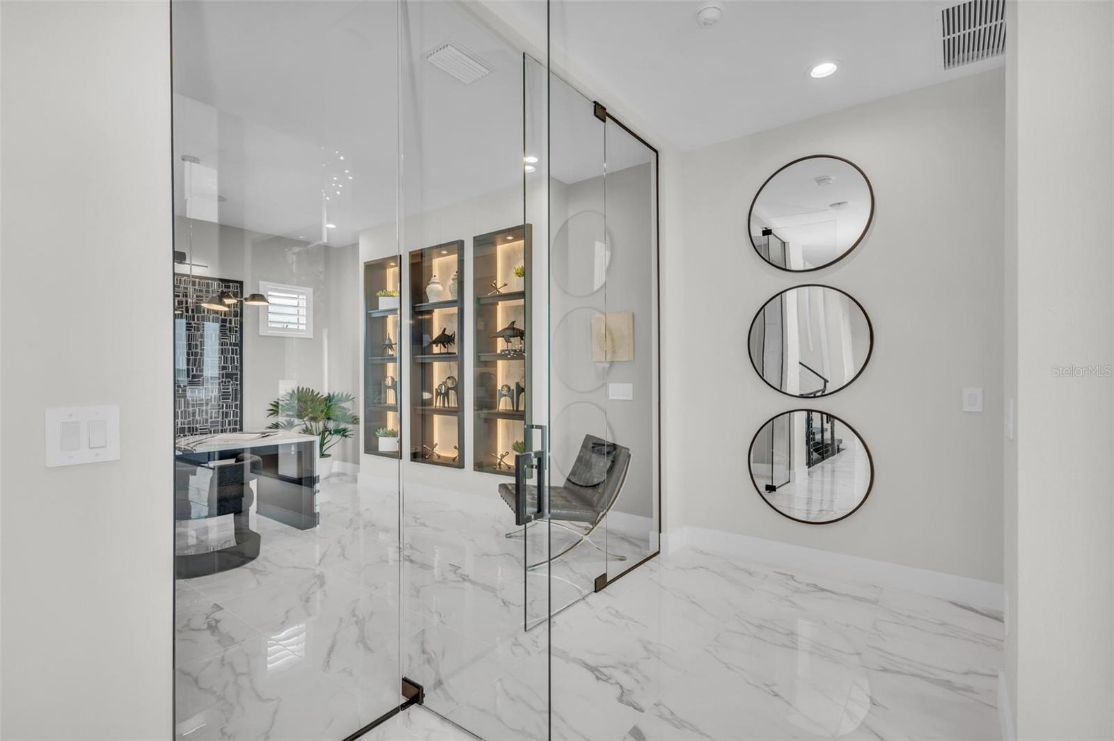 LEGENDS BAY - Residential