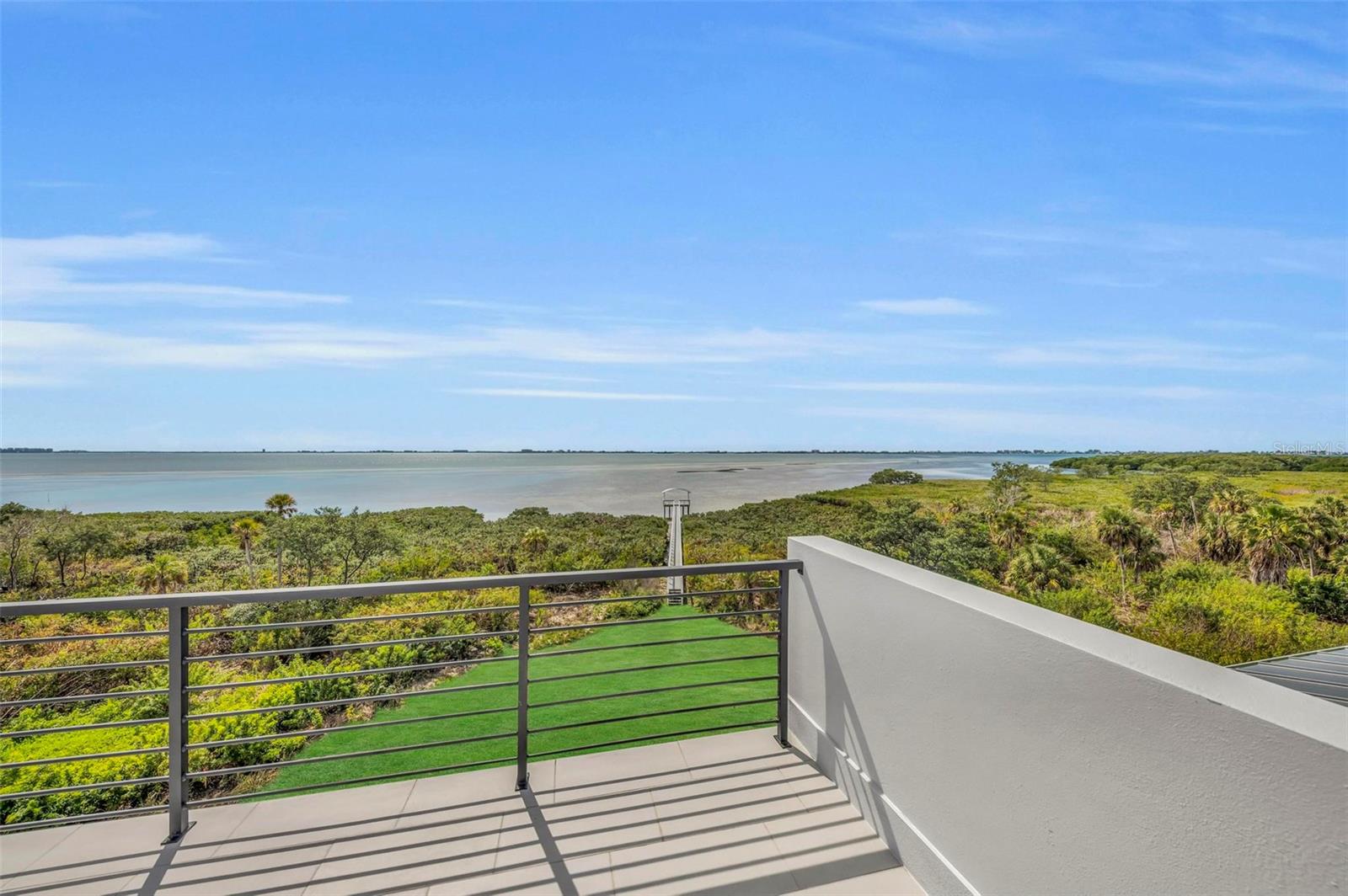 LEGENDS BAY - Residential
