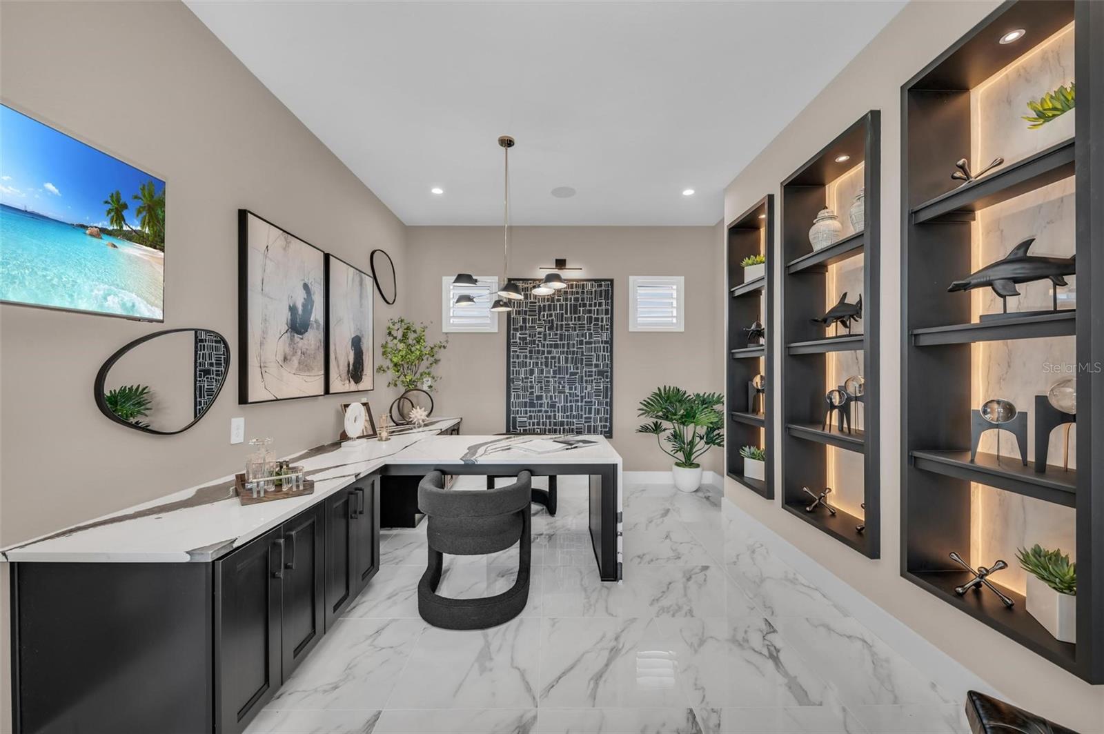 LEGENDS BAY - Residential