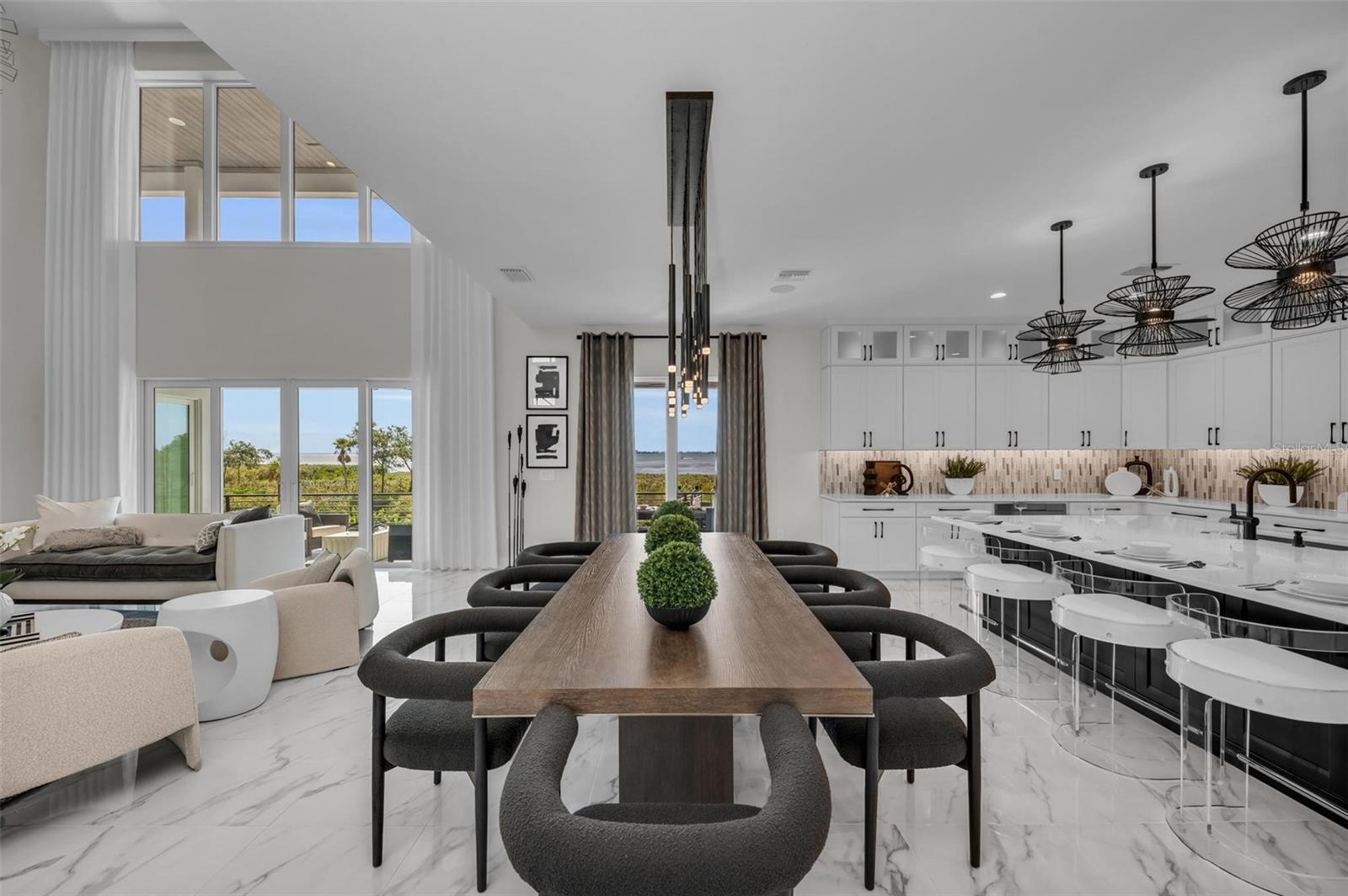 LEGENDS BAY - Residential