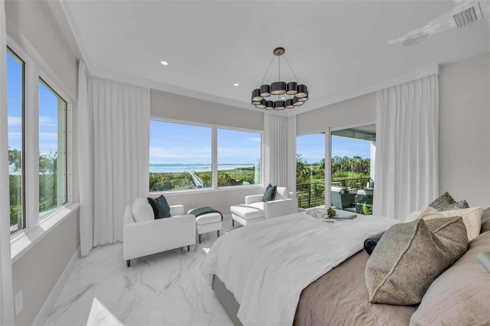 LEGENDS BAY - Residential