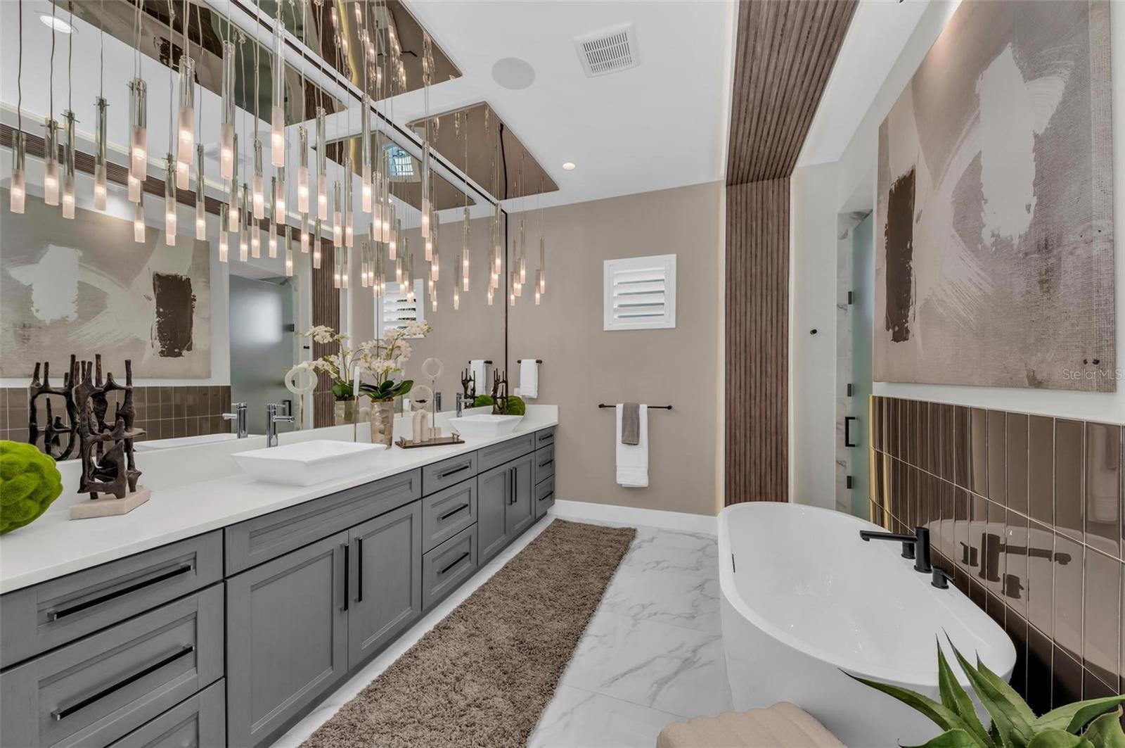 LEGENDS BAY - Residential