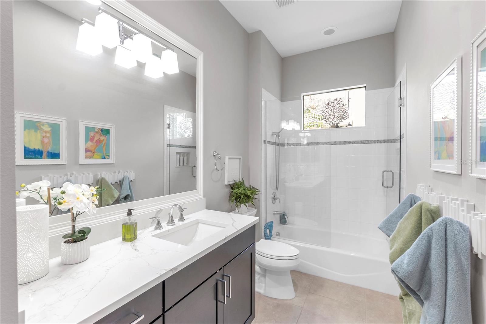 COUNTRY CLUB EAST AT LAKEWD RNCH VV1 - Residential
