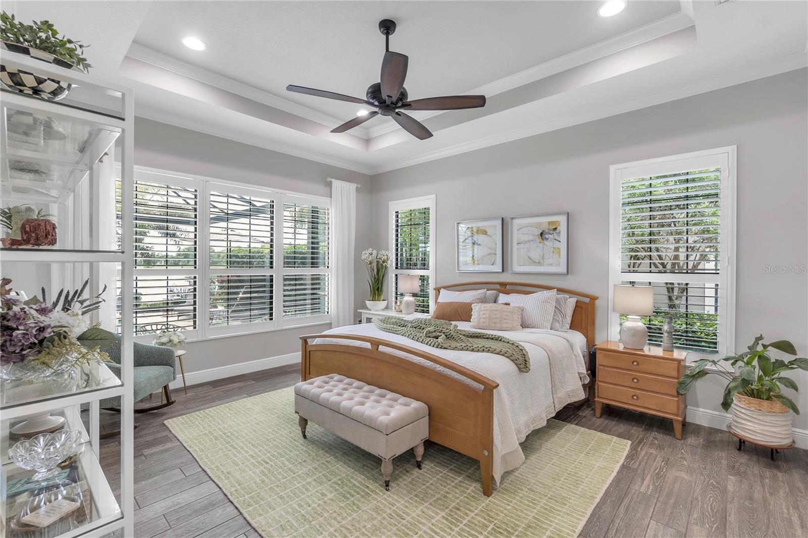 COUNTRY CLUB EAST AT LAKEWD RNCH VV1 - Residential