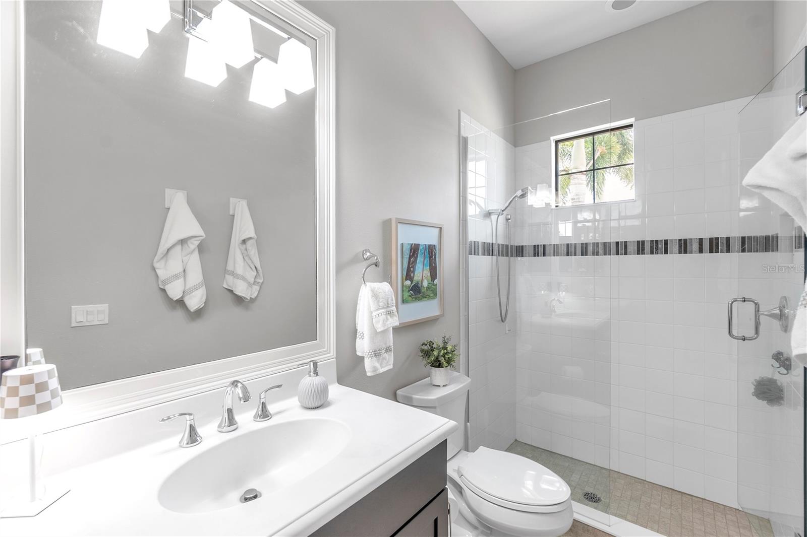 COUNTRY CLUB EAST AT LAKEWD RNCH VV1 - Residential