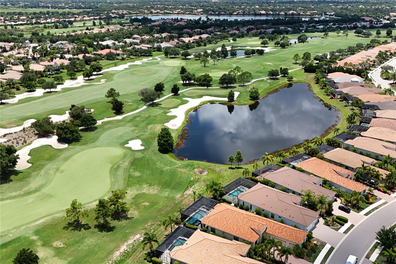 COUNTRY CLUB EAST AT LAKEWD RNCH VV1 - Residential