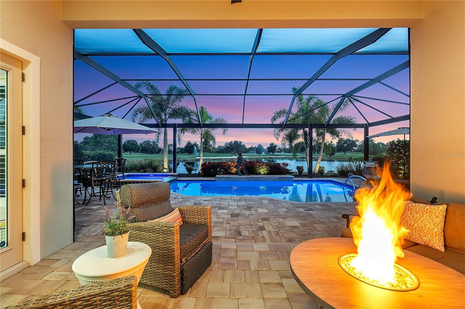 COUNTRY CLUB EAST AT LAKEWD RNCH VV1 - Residential