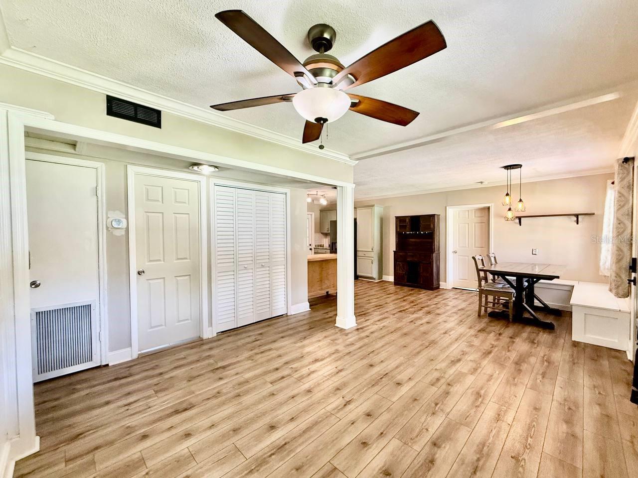 GOLF VIEW HEIGHTS - Residential Lease