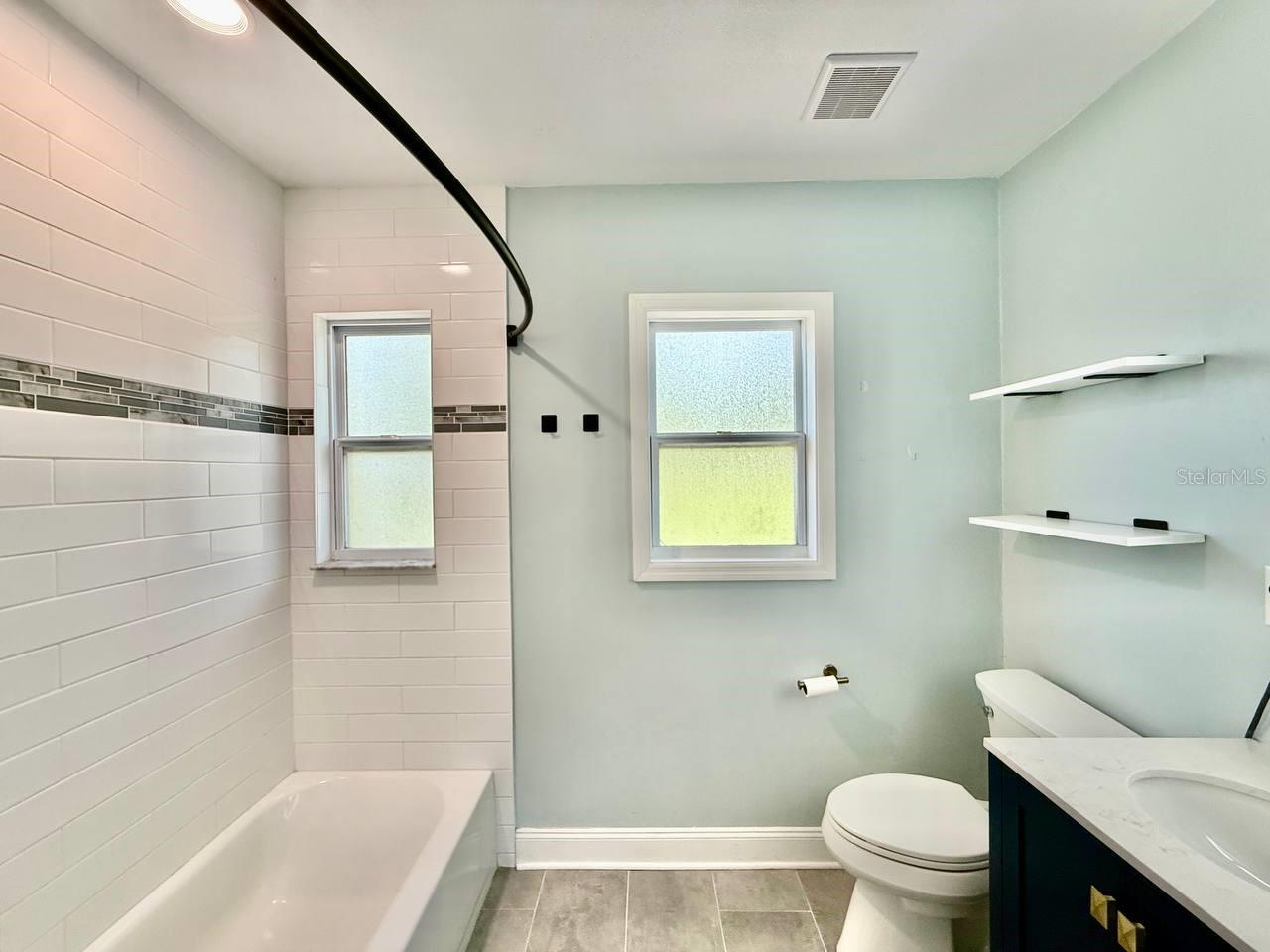 GOLF VIEW HEIGHTS - Residential Lease