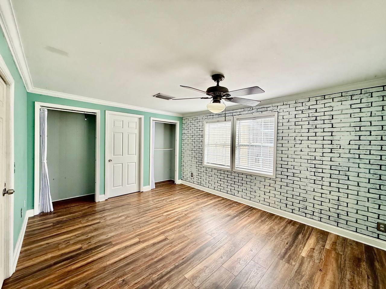 GOLF VIEW HEIGHTS - Residential Lease