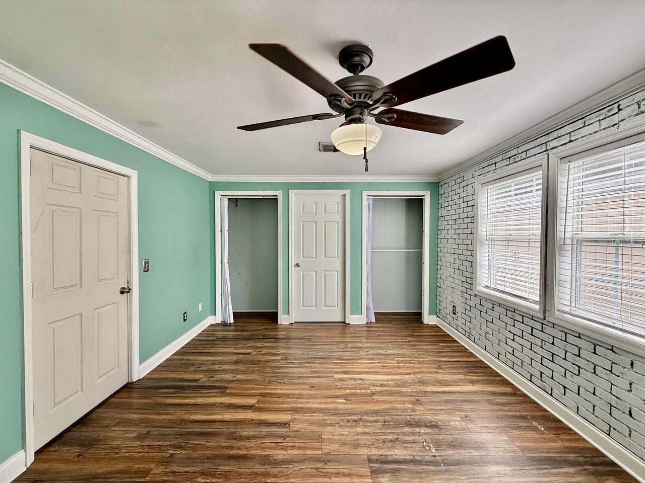 GOLF VIEW HEIGHTS - Residential Lease