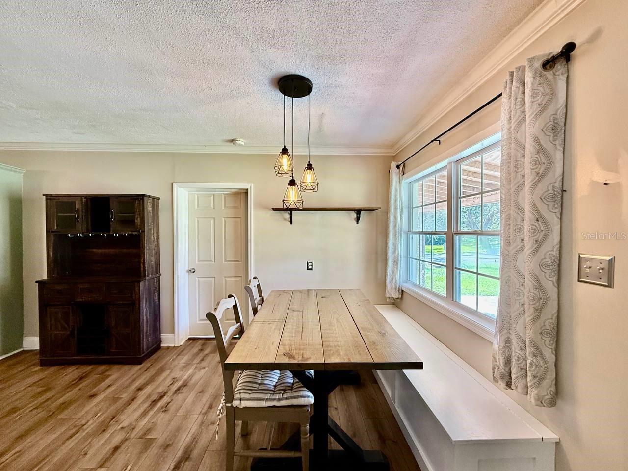 GOLF VIEW HEIGHTS - Residential Lease