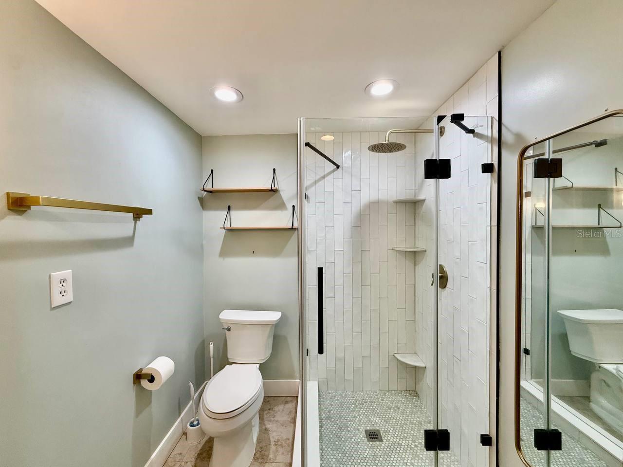 GOLF VIEW HEIGHTS - Residential Lease
