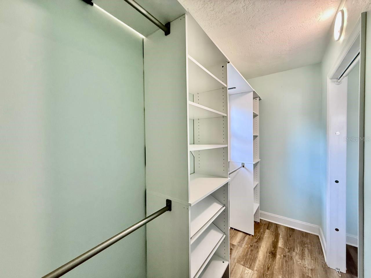 GOLF VIEW HEIGHTS - Residential Lease