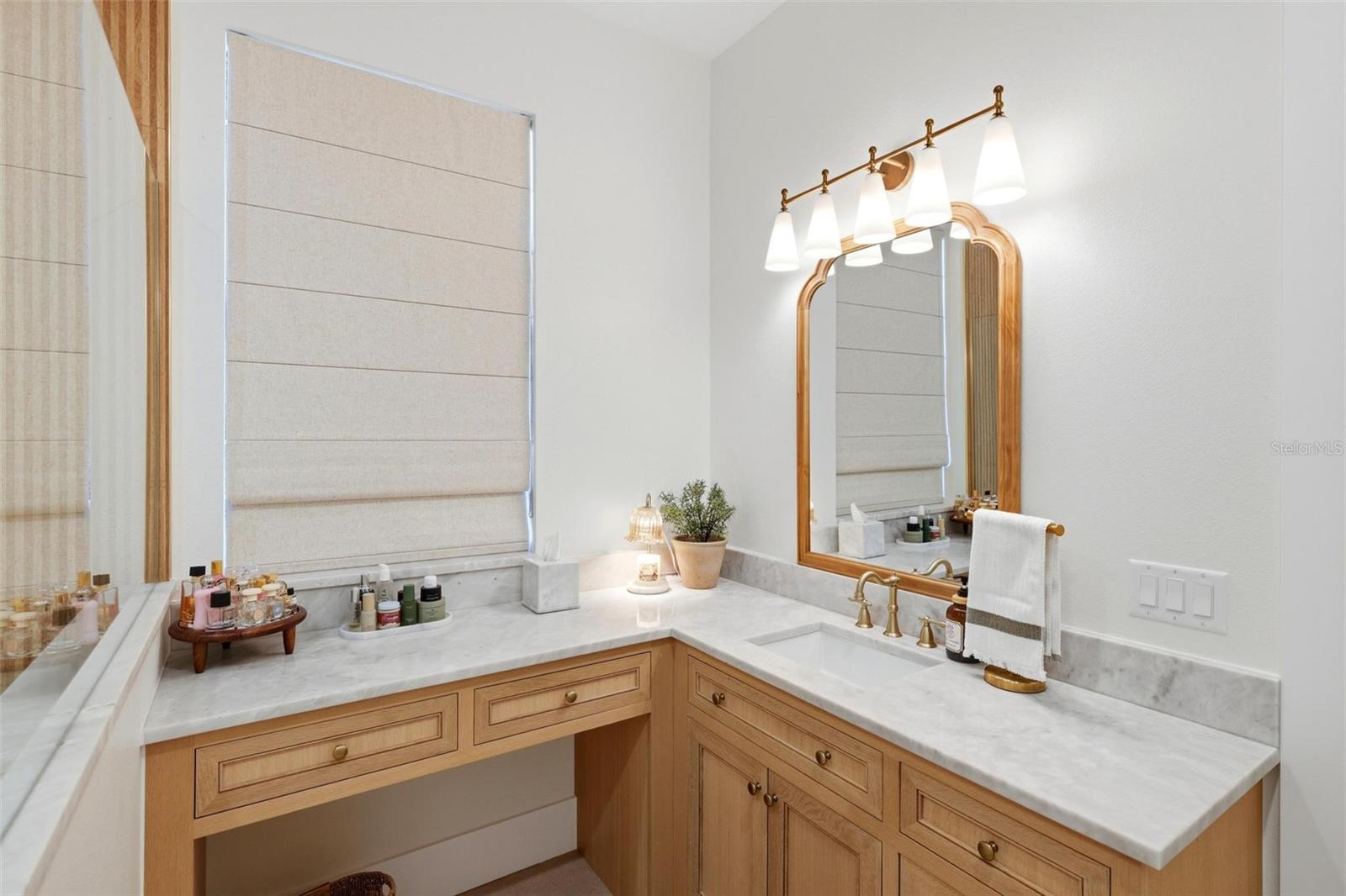 ROTONDA WEST WHITE MARSH - Residential