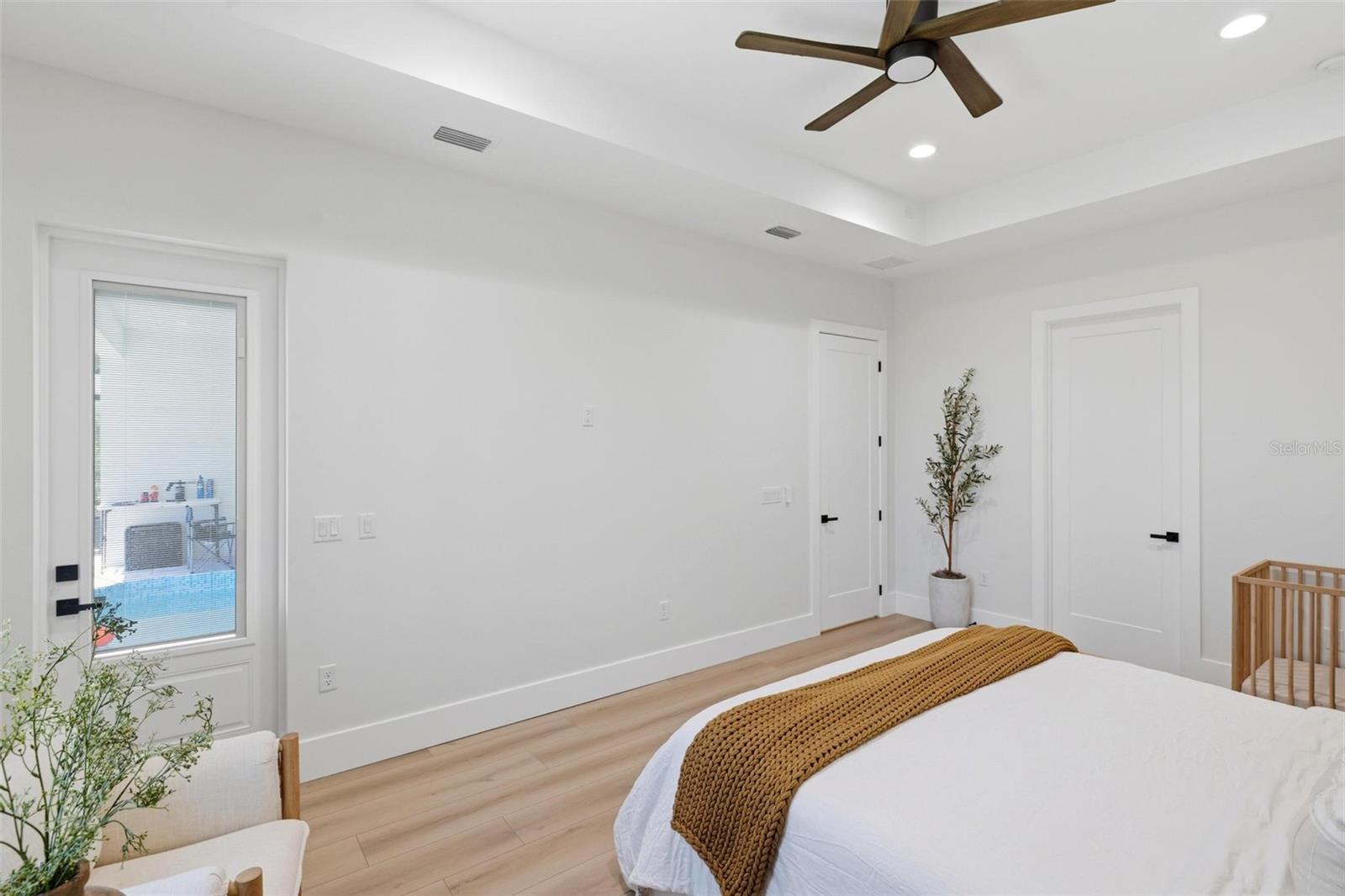 ROTONDA WEST WHITE MARSH - Residential