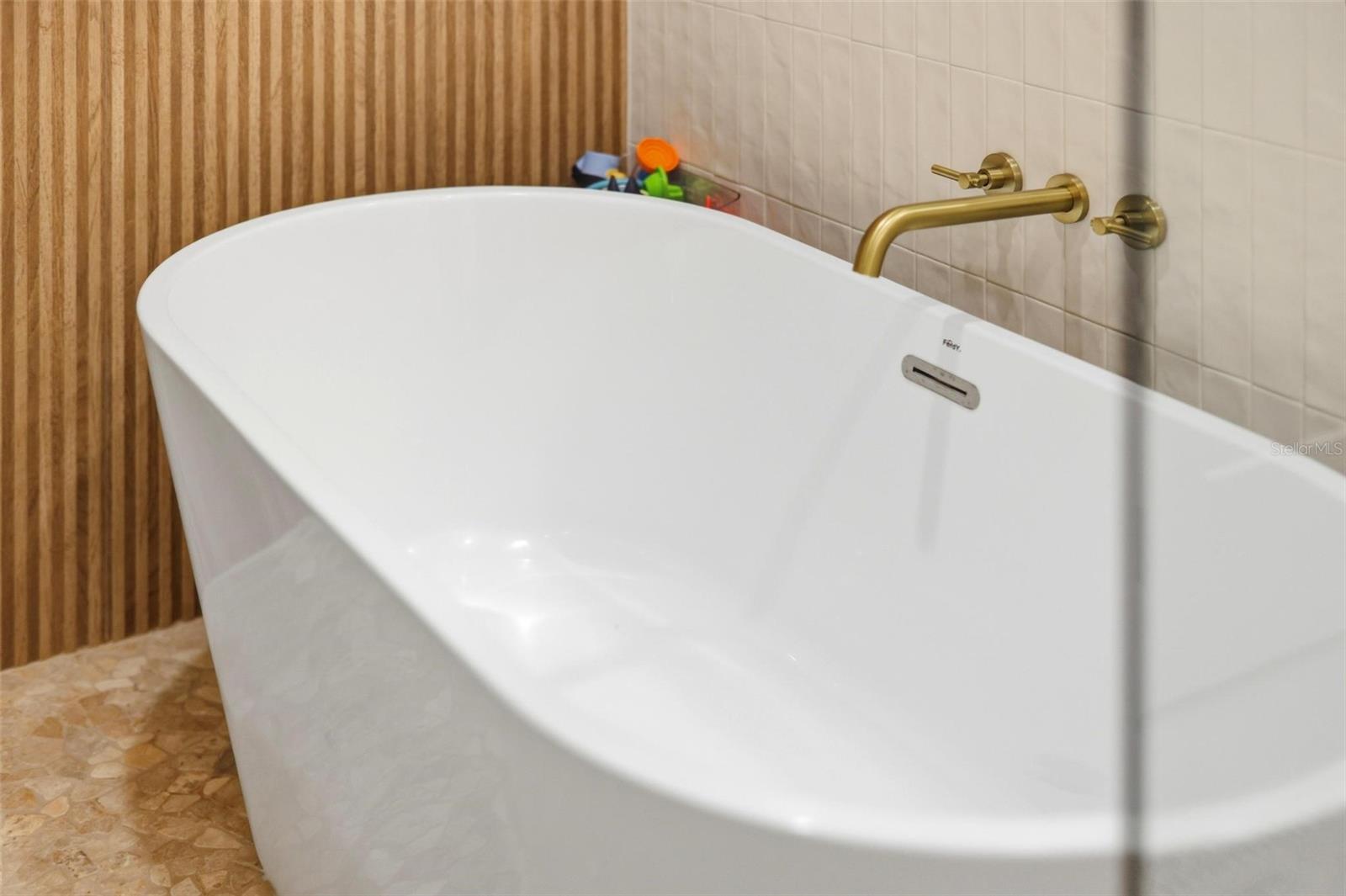 ROTONDA WEST WHITE MARSH - Residential