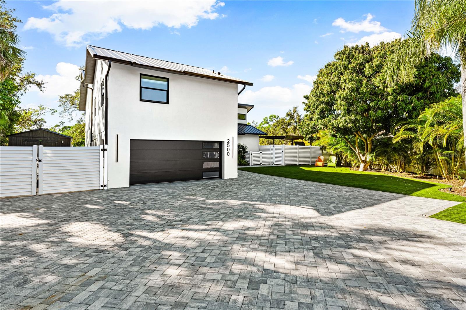 GLENCOE - Residential