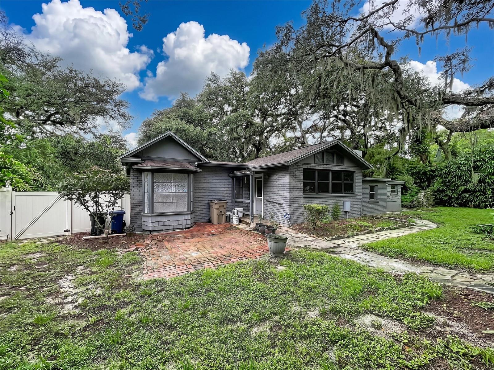 UNPLATTED - Residential