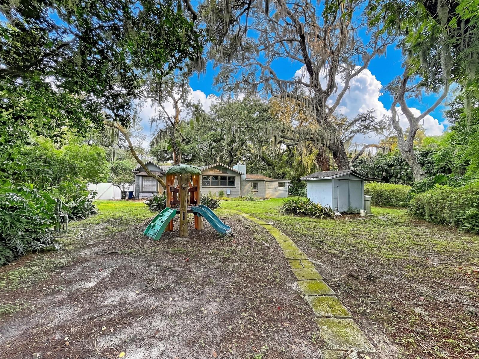 UNPLATTED - Residential