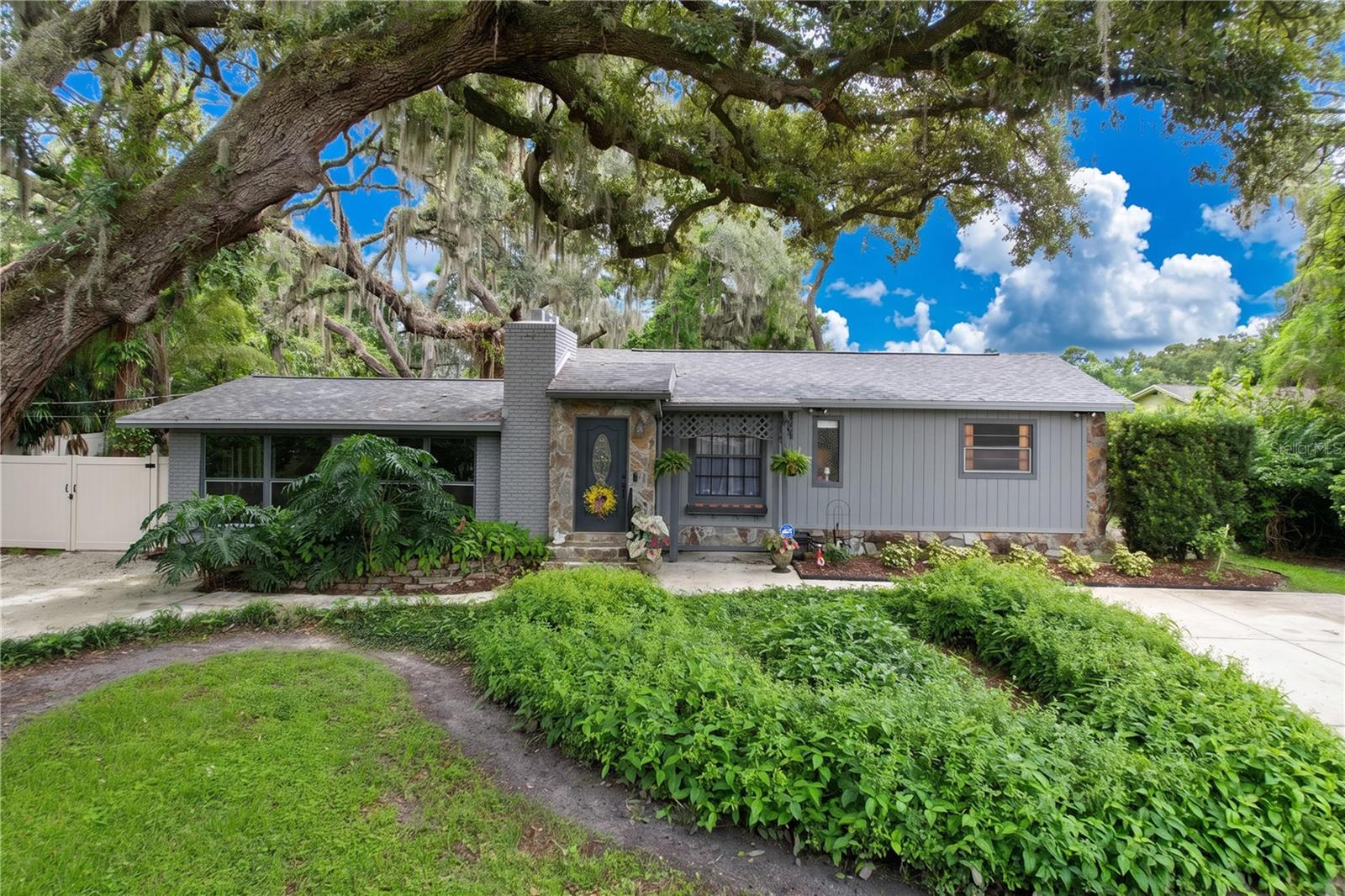 UNPLATTED - Residential